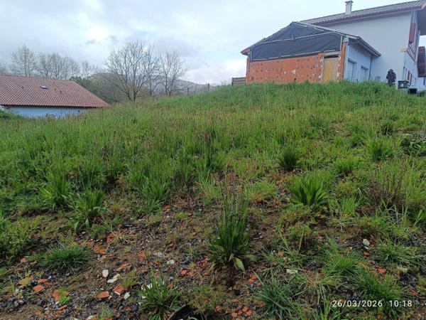 Terrain de 853m2 près dû centre d Urrugne