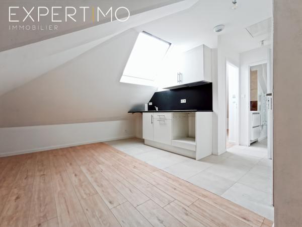 Étampes (91150) Idéal investisseur ! Studio dans résidence rénovée au coeur d'Etampes, proche de la gare et de toutes commodit