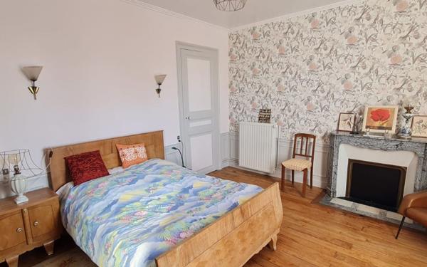 Maison à vendre    9 pièces •  Jouarre