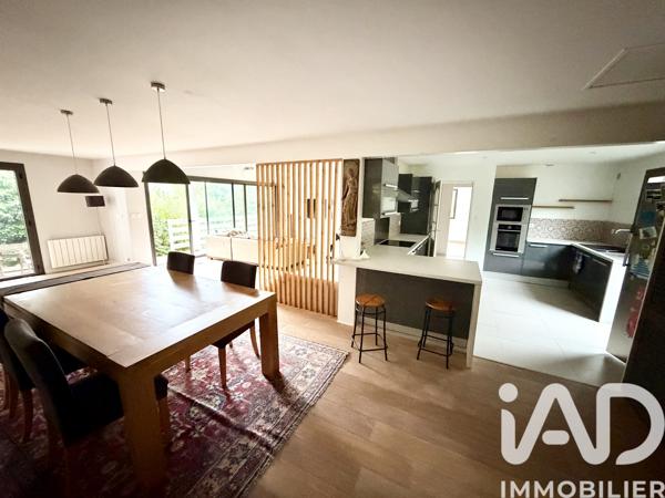 Maison à vendre 6 pièces 220 m² Latresne