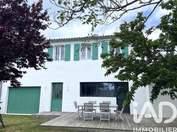 Maison à vendre 6 pièces 168 m² Loix