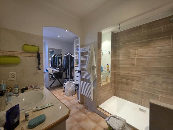 Golfe Juan (06220) Appartement 3 pièces + combles aménageables – Golfe-Juan