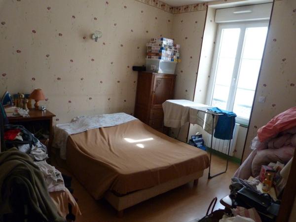 Vente                                                      Appartement
                        
                     3 pièces                      56 m2                     à Vierzon