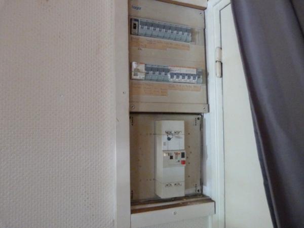 Vente                                                      Appartement
                        
                     3 pièces                      56 m2                     à Vierzon