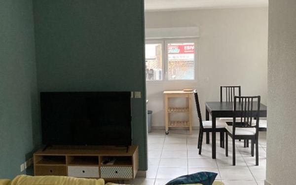 Appartement à louer    3 pièces •  Lyon 7