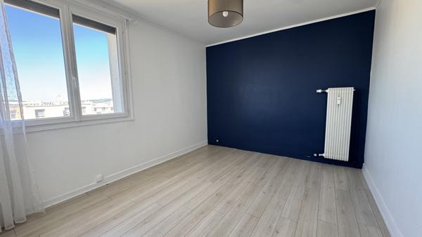 Saint-Étienne (42100) Exclusivité appartement F3 de 70,20m2 au dernier étage avec jolie vue