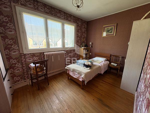 Maison familiale pleine de potentiel ! Secteur recherché de la Haie-Bergerie !