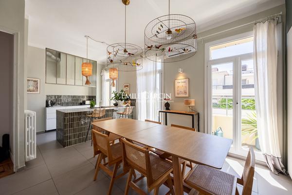 À vendre - Appartement de réception de 161 m² dans le Carré d'Or de Marseille  Marseille 8ème (13008)