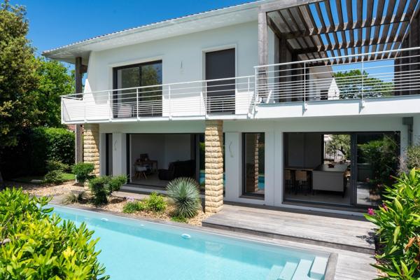 Vente Maison de luxe Vaux-sur-Mer 6 Pièces 189.8 m²