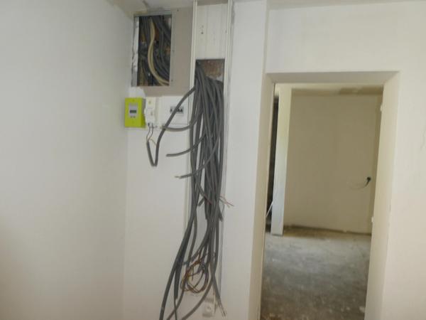 CORRAVILLERS (70) à vendre maison mitoyenne T10 de 170m² terrain 250m² environ.