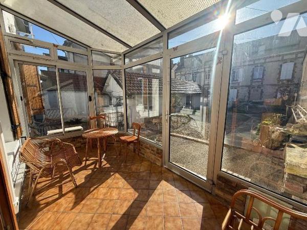 Maison à vendre à Sainte-Savine (10300)

Cette maison d'une surface d'environ 83,8 m² se comp...