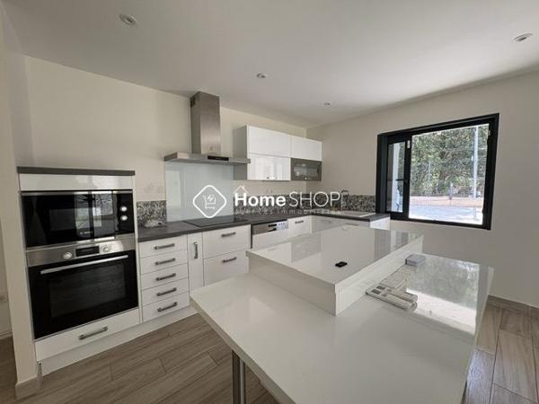 T2/3 + GARAGE + 2 PLACES DE PARKING