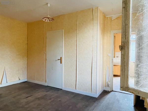 Maison à vendre à Juvigny les Vallées dans la Manche (50520), ref : 12547/335