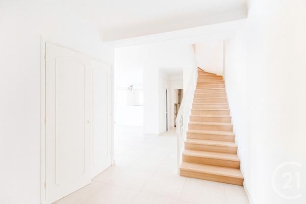 Maison à vendre  8 pièces - 237,22 m2 LA TURBIE - 06