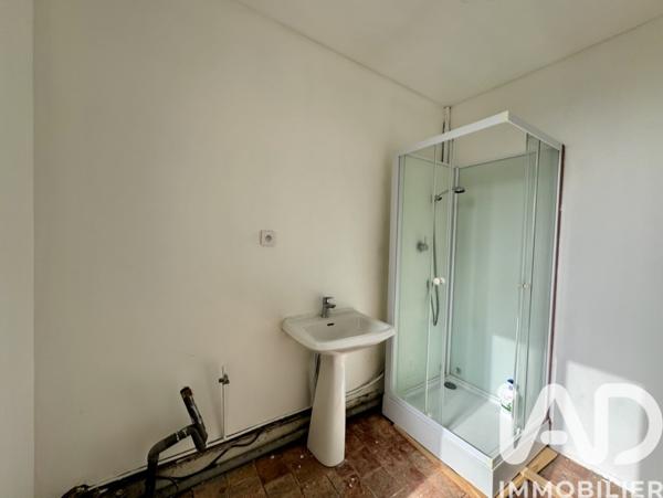 Immeuble à vendre 100 m² Saumur