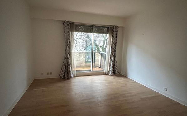 Appartement à louer    1 pièce •  Limoges