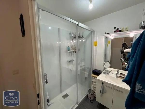 Appartement à louer 2 pièces 49.54m² Verdun (55100)