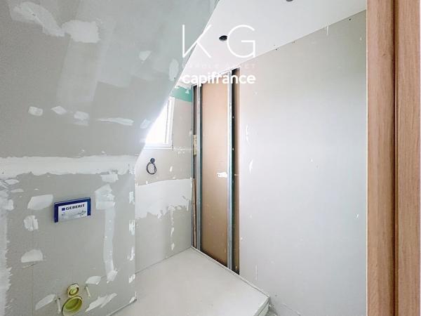 EXCLUSIVITE, à 5 minutes de Deauville, belle opportunité, maison à vendre de 220 m² sur un terrain de 813 m², la liberté de personnaliser les finitions