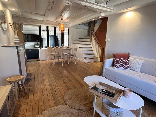 A LOUER T2 bis en DUPLEX meublé hyper centre Angers