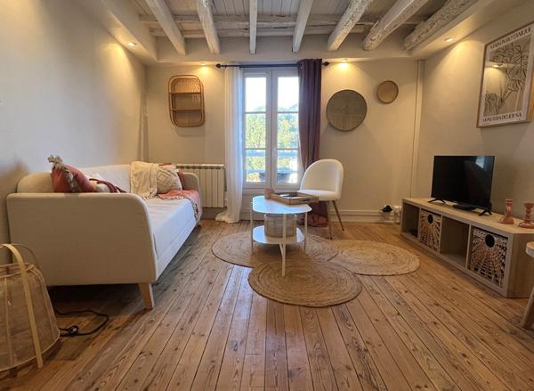 A LOUER T2 bis en DUPLEX meublé hyper centre Angers