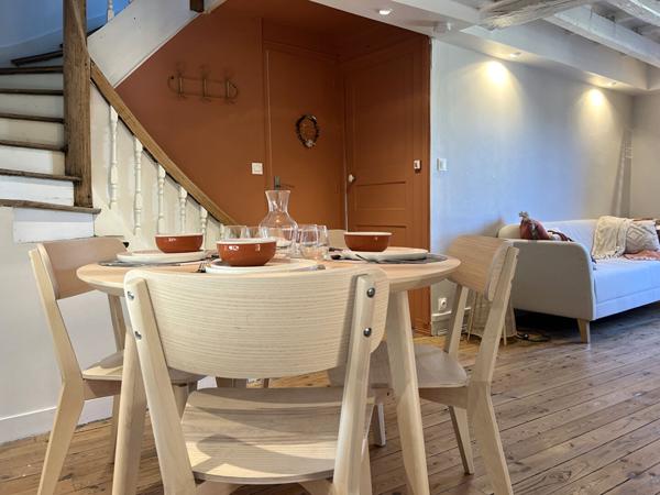 A LOUER T2 bis en DUPLEX meublé hyper centre Angers