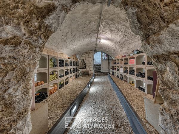 La demeure historique et sa piscine