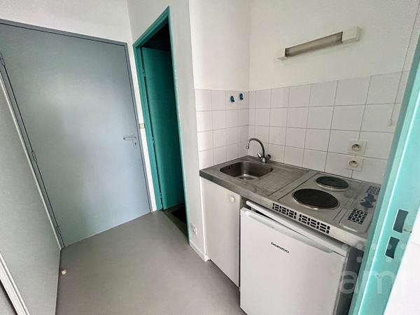 Appartement Niort 1 pièce(s) 22.80 m2