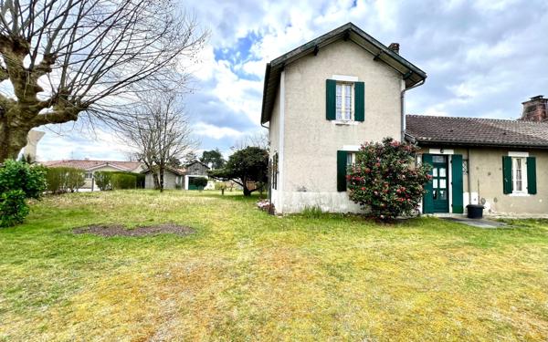 Maison à vendre    5 pièces •  Ychoux