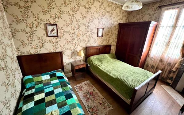 Maison à vendre    5 pièces •  Ychoux