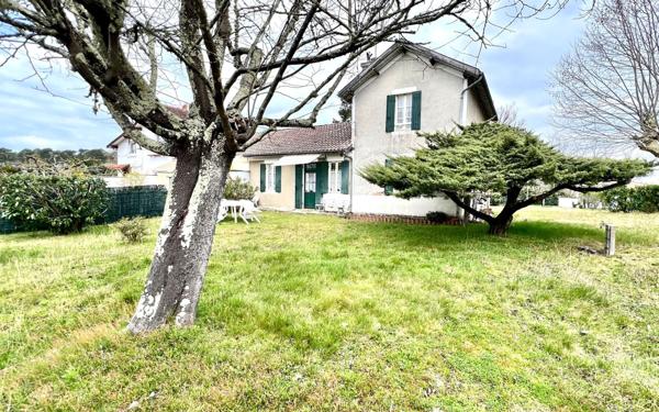 Maison à vendre    5 pièces •  Ychoux