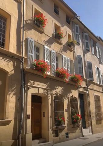 Vente Maison de luxe Aix-en-Provence 7 Pièces 360 m²