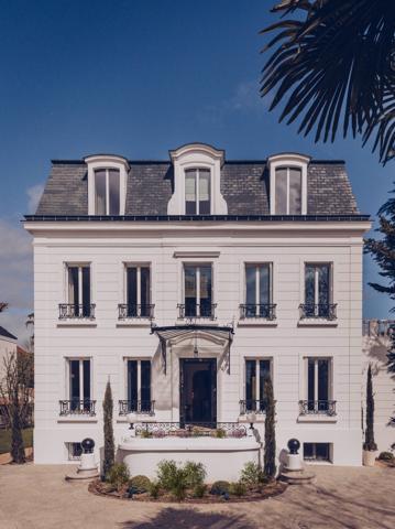 Vente Maison de luxe La Varenne St Hilaire 12 Pièces 536 m²