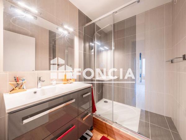 À vendre Appartement 3 pièces 64.8 m² - Cenon 33150