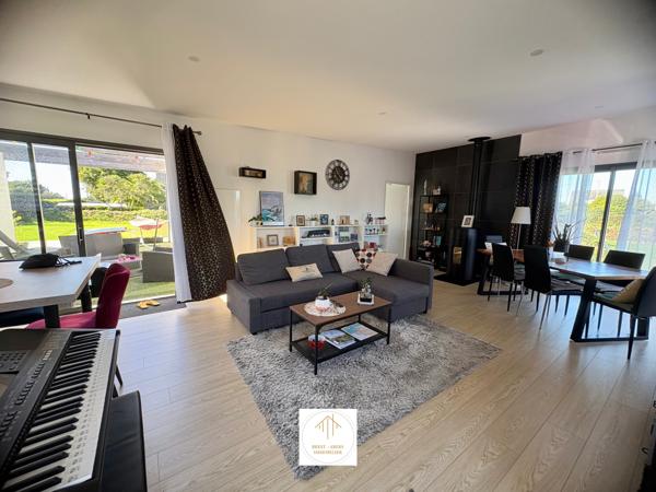 Landéda (29870) Sylvie TROMELIN