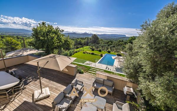 LE PUY SAINTE REPARADE - MAISON - T8 - 470 M2 - GARAGE - PISCINES - PARC 6 HECTARES - 4 700 000€