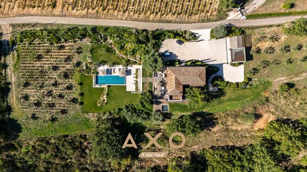 LE PUY SAINTE REPARADE - MAISON - T8 - 470 M2 - GARAGE - PISCINES - PARC 6 HECTARES - 4 700 000€