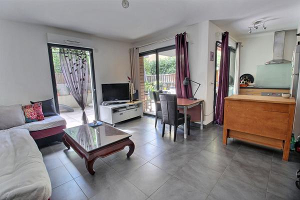 Appartement Montpellier 3 pièce(s) 60 m2 BEAUX ARTS