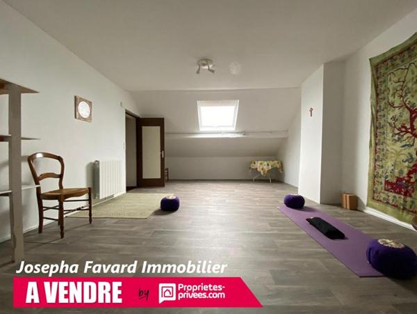 MAISON FAMILIALE-  4 Chambres - GRAND TERRAIN À MASSERET