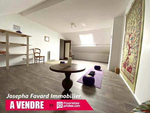 MAISON FAMILIALE-  4 Chambres - GRAND TERRAIN À MASSERET