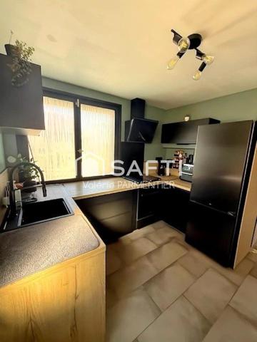 Maison avec une chambre et salle de bains au rez de chaussée , à Rang du fliers