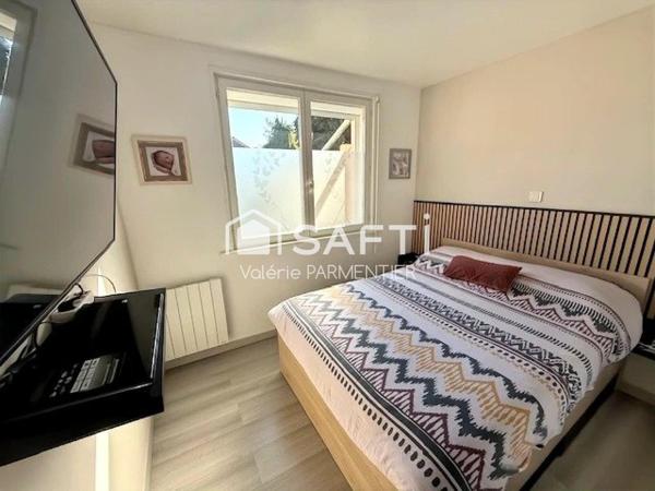 Maison avec une chambre et salle de bains au rez de chaussée , à Rang du fliers