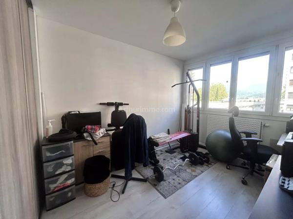 Vente Appartement 4 pièces 84 m2 à Échirolles