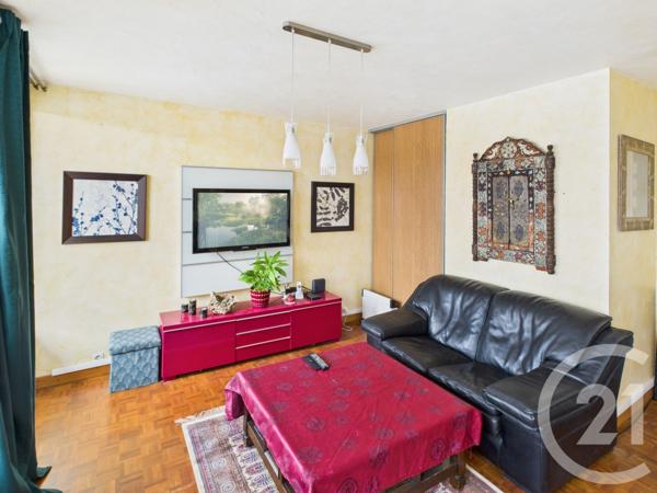 Appartement F4 à vendre  4 pièces - 68,92 m2 TRAPPES - 78