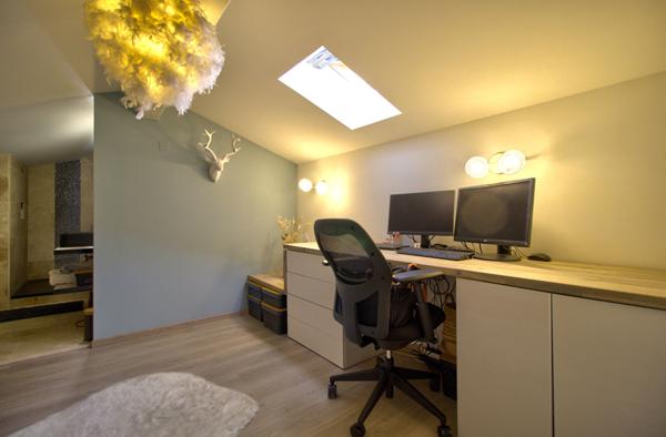 ROQUEFORT - Maison de 132m² habitables avec 3 chambres dont une suite parentales, abris voiture et jardin.