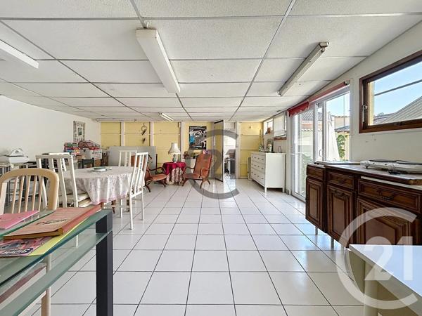 Maison à vendre  8 pièces - 187,72 m 2   REIMS  - 51