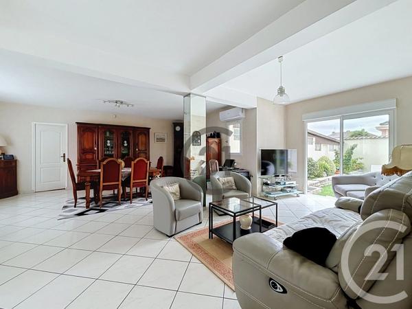 Maison à vendre  8 pièces - 187,72 m 2   REIMS  - 51