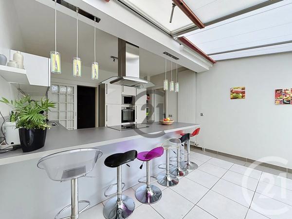 Maison à vendre  8 pièces - 187,72 m 2   REIMS  - 51