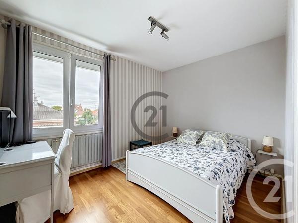Maison à vendre  8 pièces - 187,72 m 2   REIMS  - 51