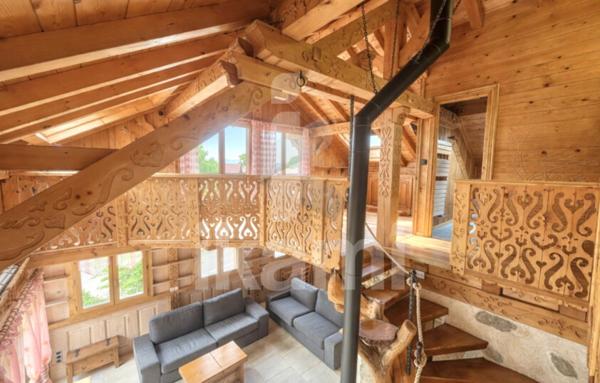 Maison de 220 m²
