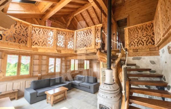 Maison de 220 m²